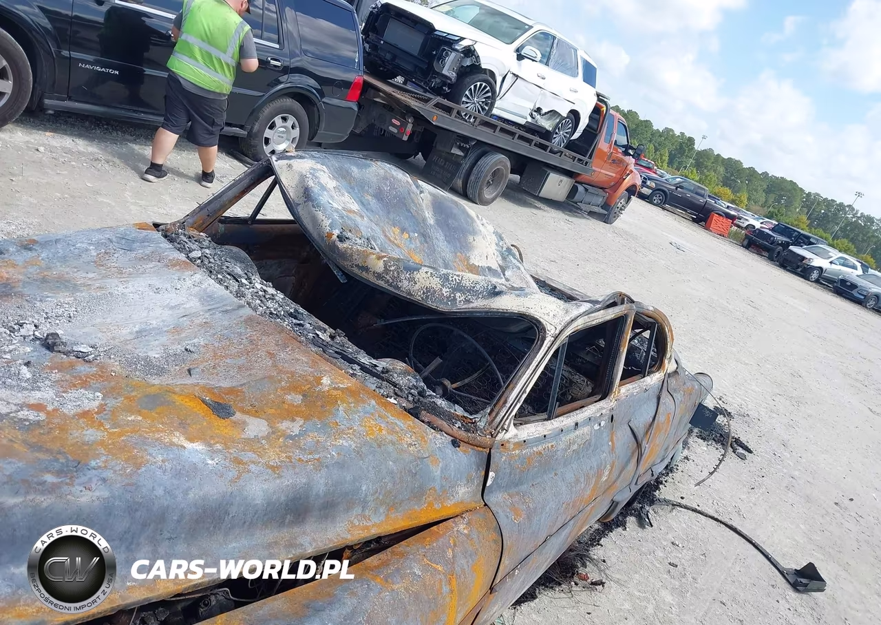 1953 Oldsmobile 88 VIN:00000000538L12918 - 6