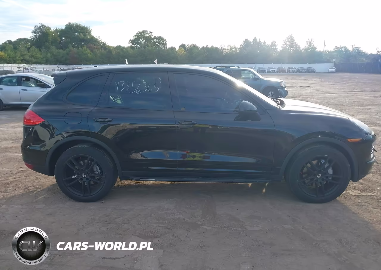 2012 Porsche Cayenne VIN:WP1AA2A21CLA00667 - 12