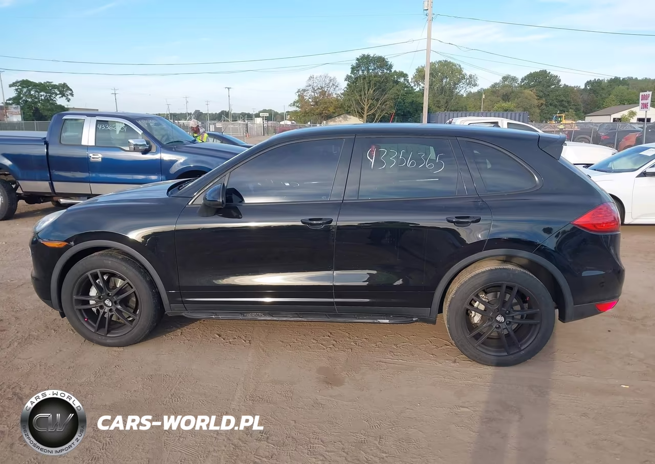 2012 Porsche Cayenne VIN:WP1AA2A21CLA00667 - 13