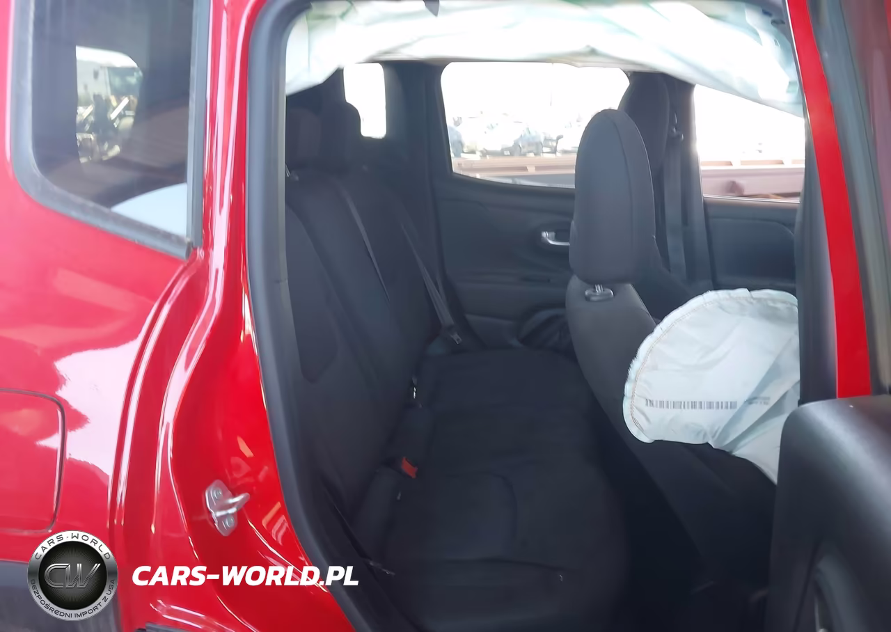 2023 Jeep Renegade Latitude 4X4 VIN:ZACNJDB13PPP16022 - 8