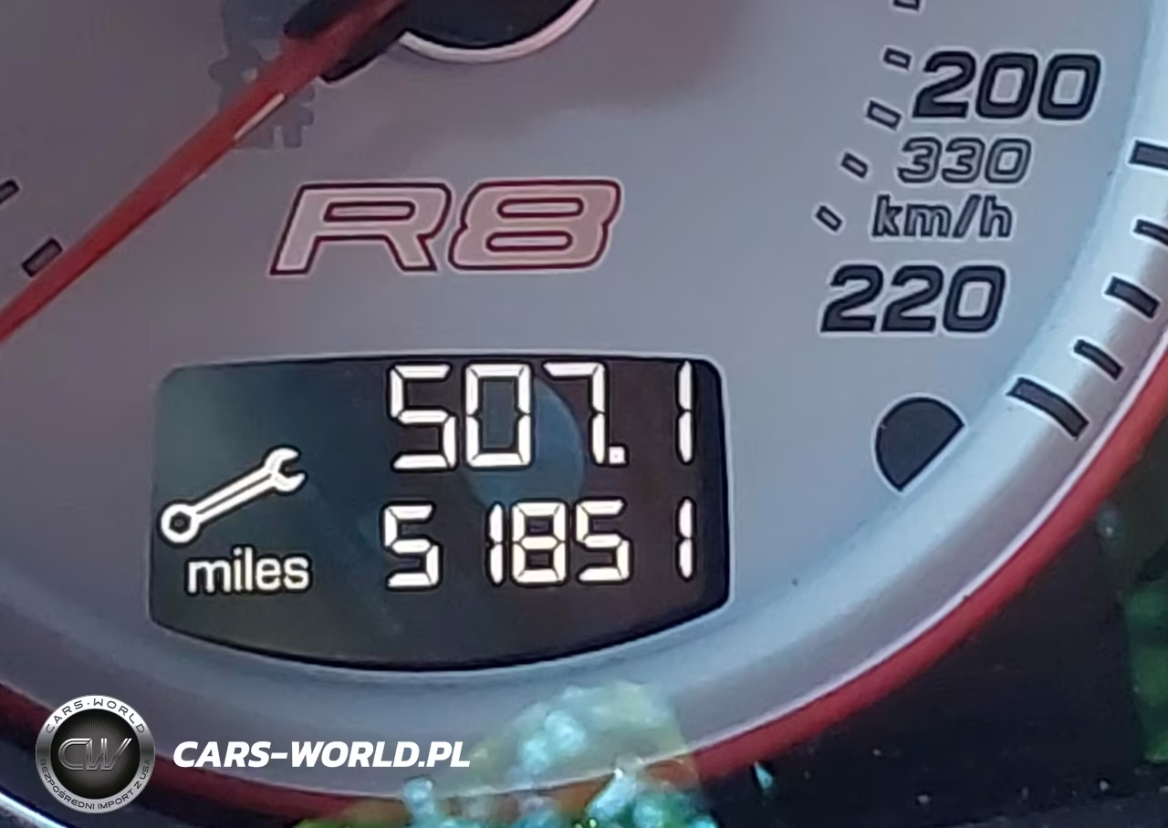 2011 Audi R8 5.2 VIN:WUAVNAFG0BN001966 - 16
