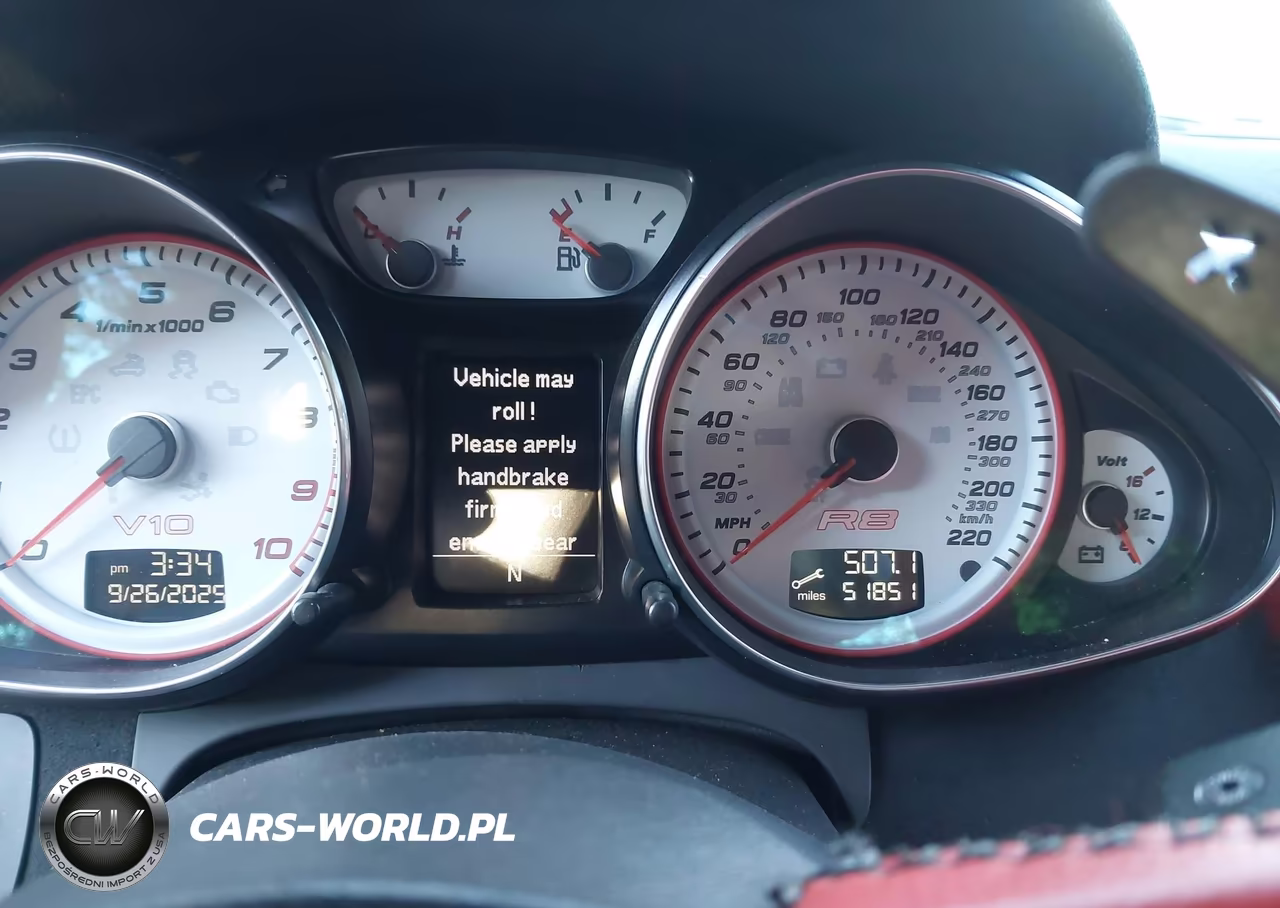 2011 Audi R8 5.2 VIN:WUAVNAFG0BN001966 - 7