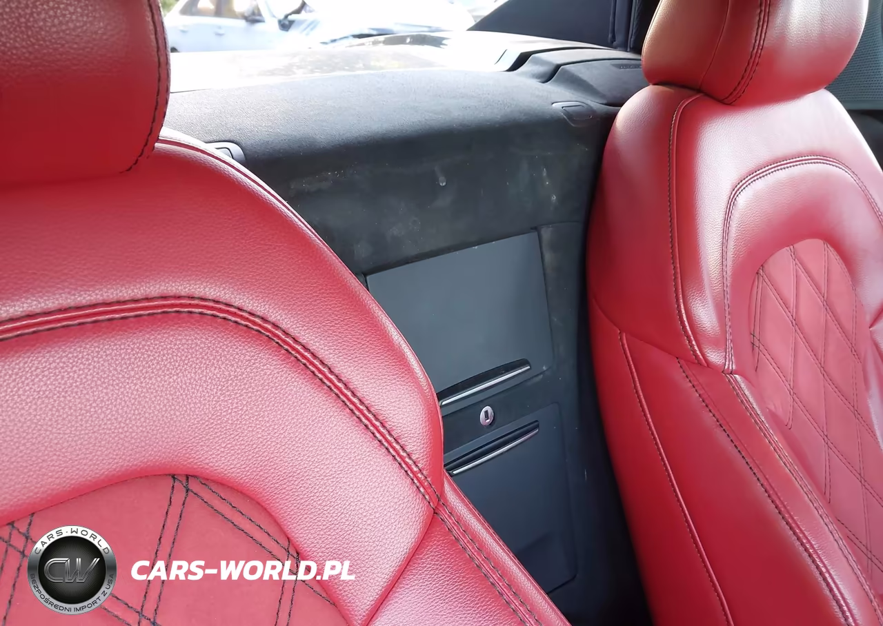 2011 Audi R8 5.2 VIN:WUAVNAFG0BN001966 - 8