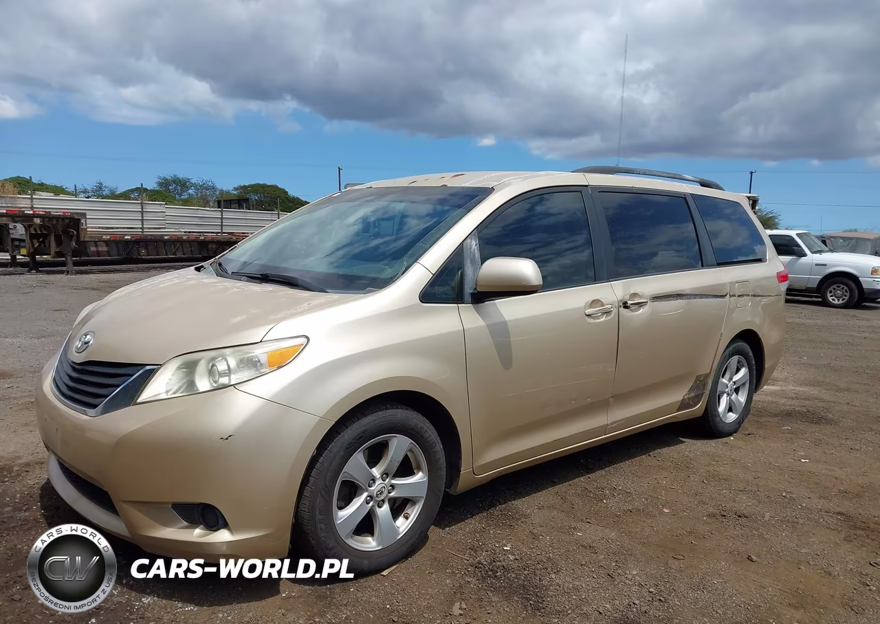 2012 Toyota Sienna Le V6 7 Passenger Auto Access Seat-Le V6 8 Passenger VIN:5TDKK3DC3CS205659 - 6