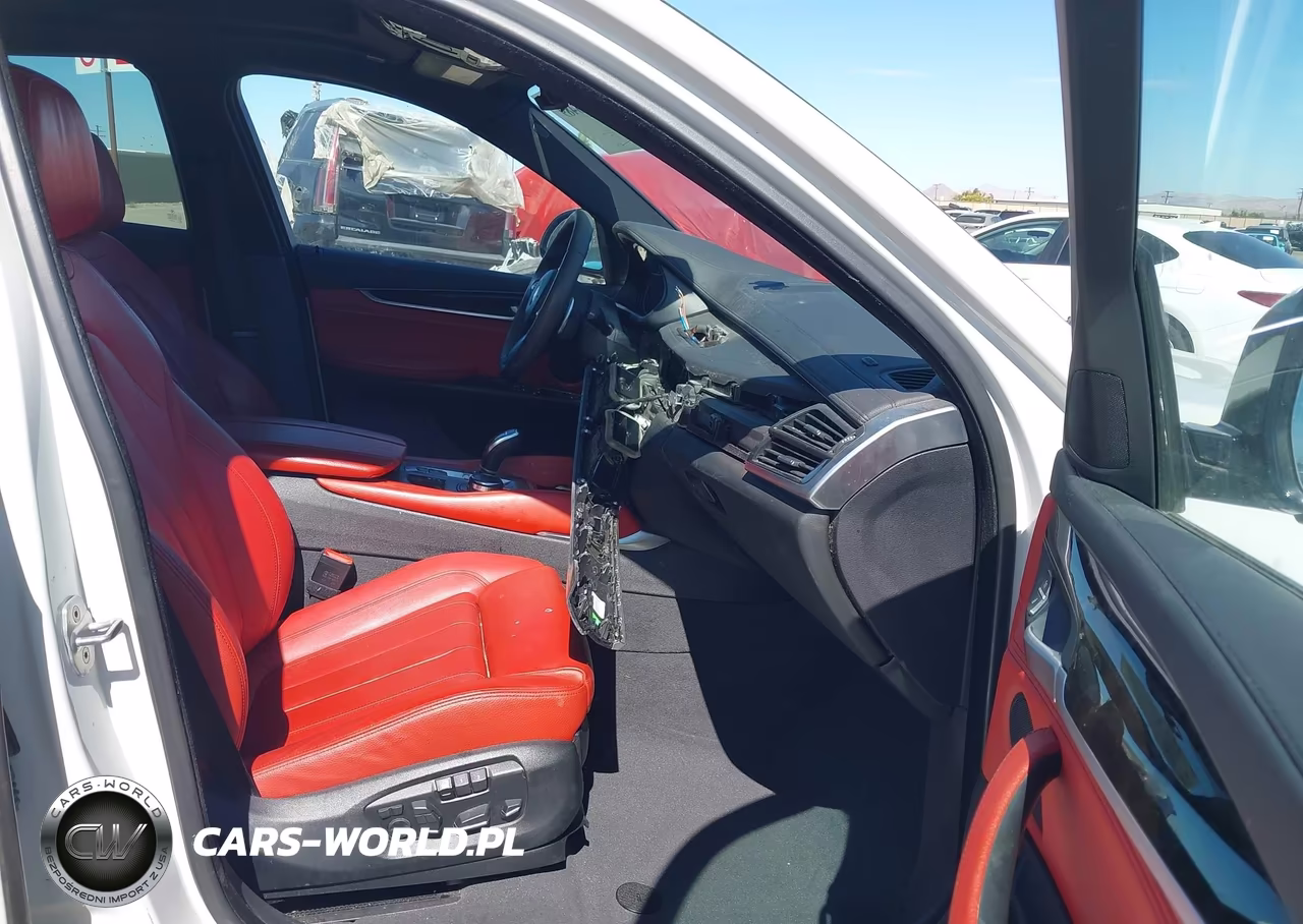 2018 BMW X6 Sdrive35I VIN:5UXKU0C5XJ0G92632 - 5