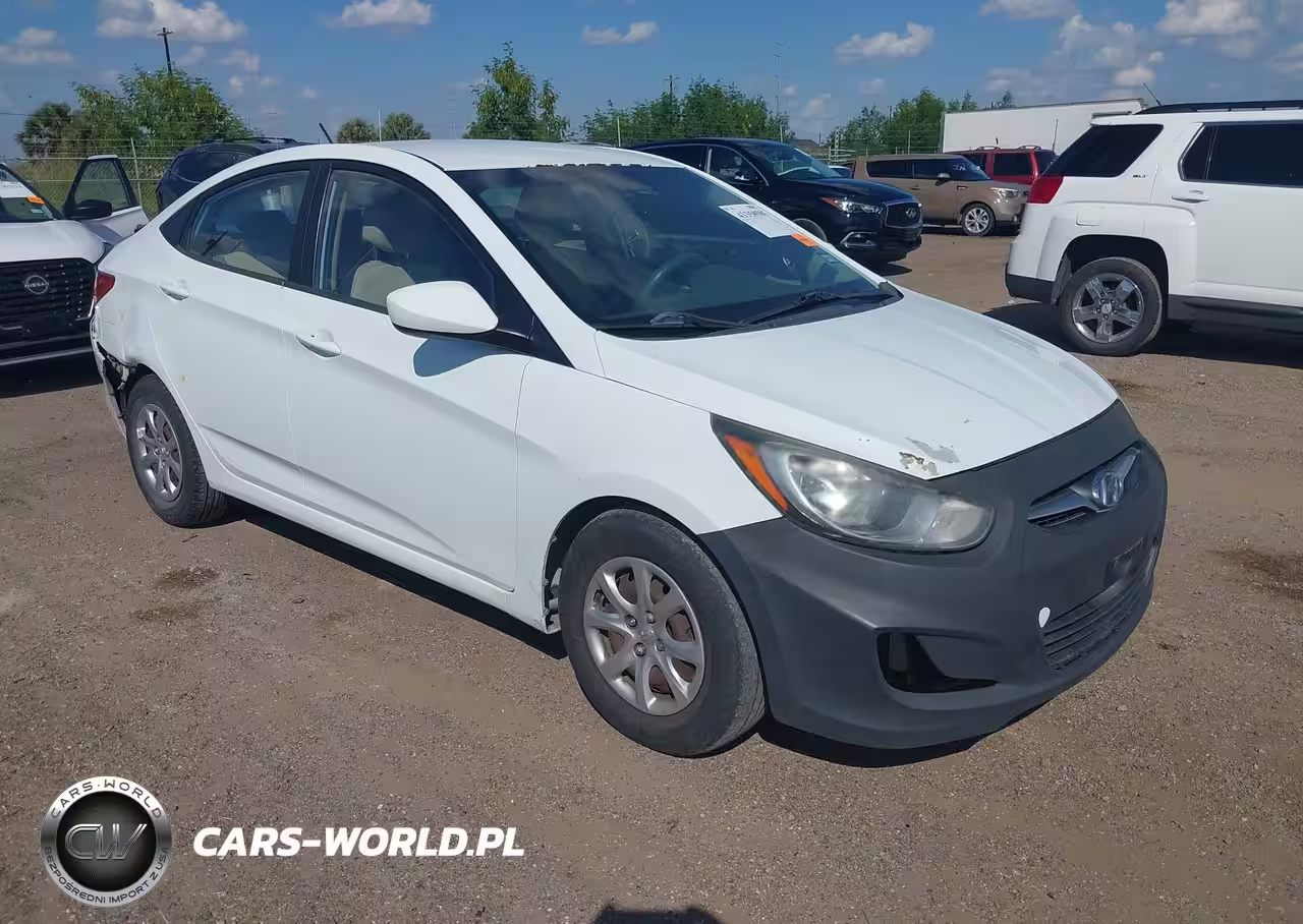 2013 Hyundai Accent Gls
