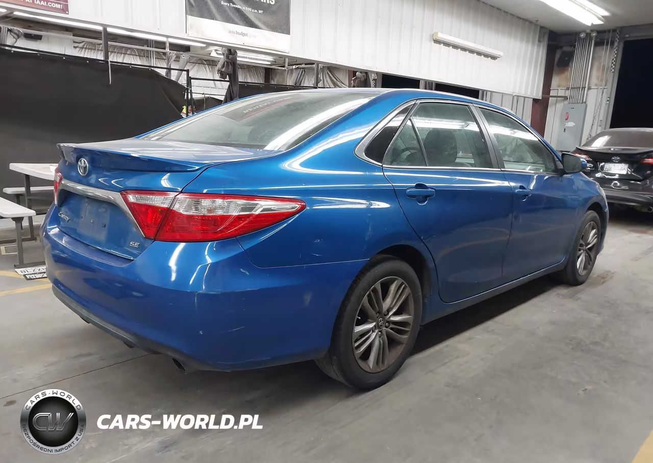 2017 Toyota Camry Se VIN:4T1BF1FK7HU754552 - 4
