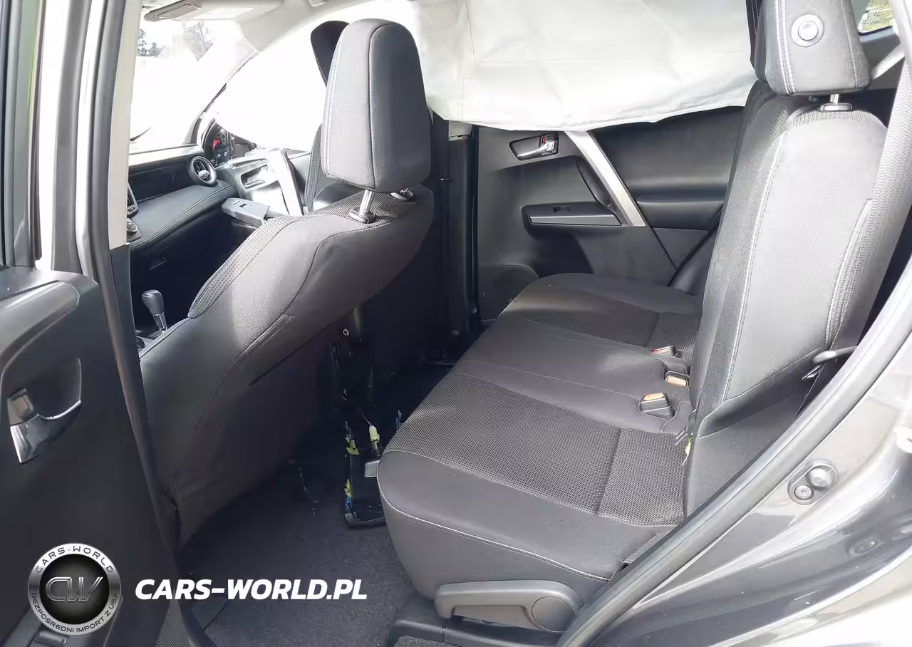 2018 Toyota Rav4 Xle VIN:JTMWFREVXJJ163915 - 8