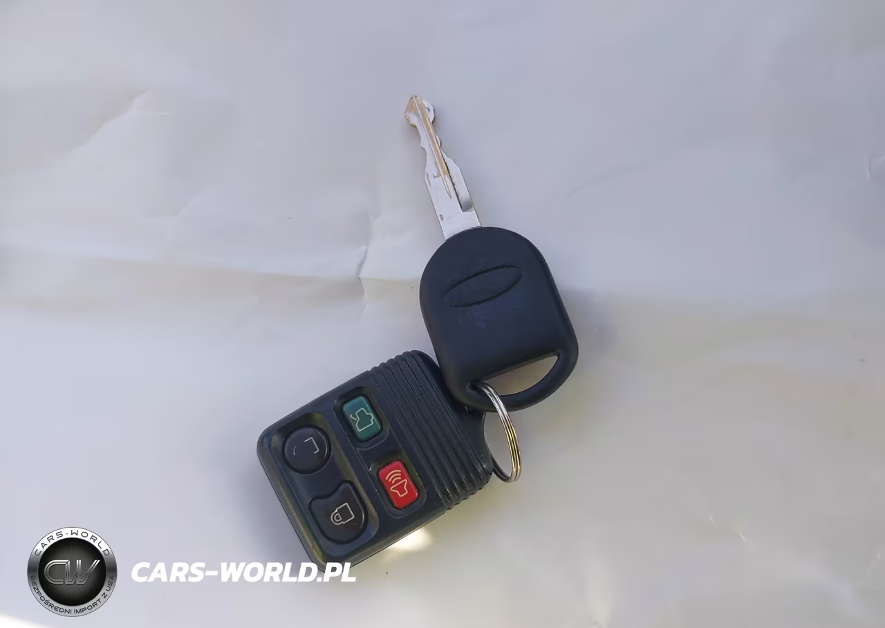 2007 Ford Focus S-Se-Ses VIN:1FAHP34N57W210984 - 11