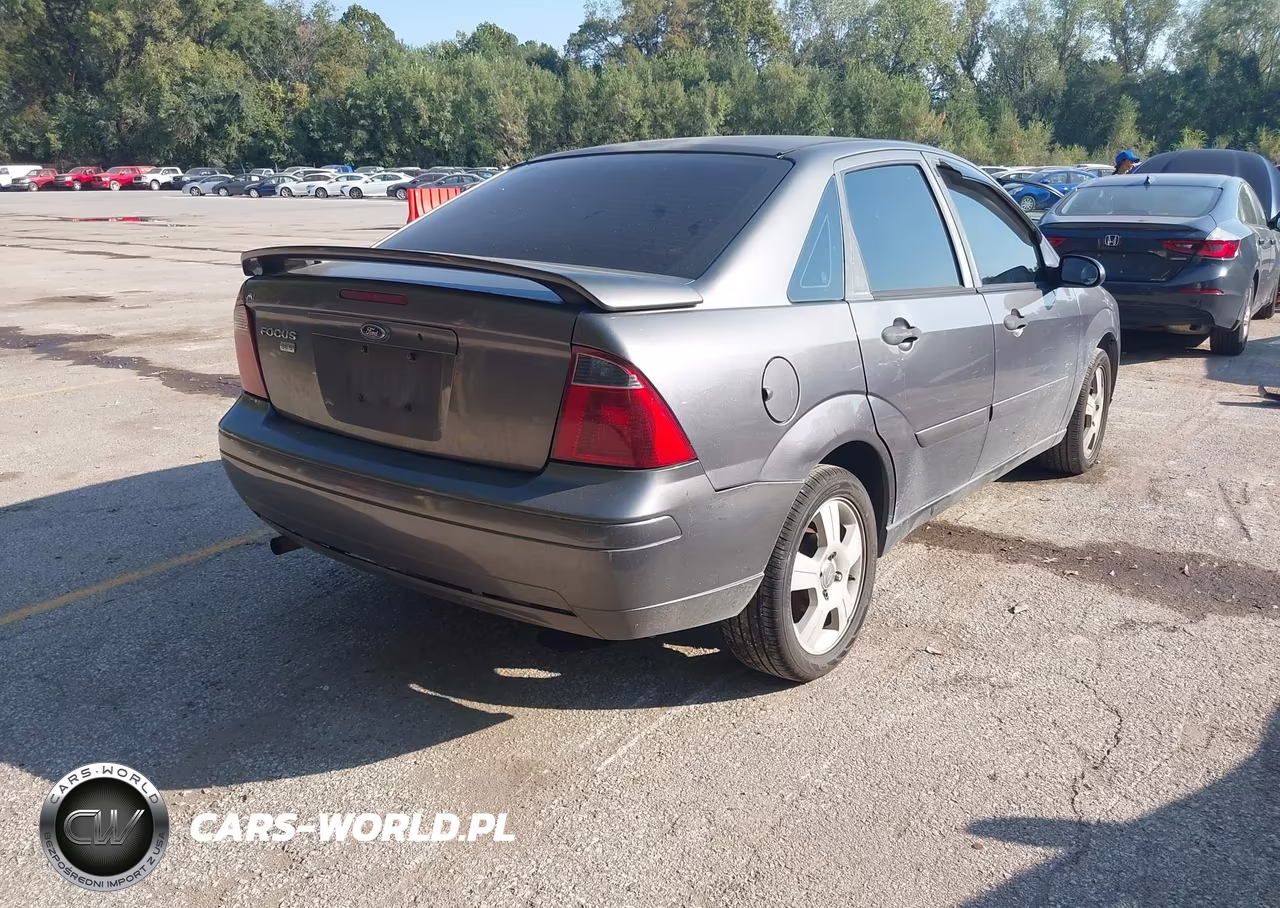 2007 Ford Focus S-Se-Ses VIN:1FAHP34N57W210984 - 4