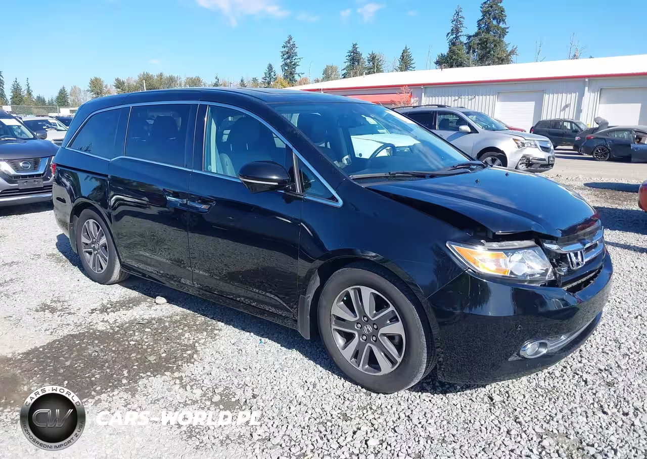 2015 Honda Odyssey Touring-Touring Elite