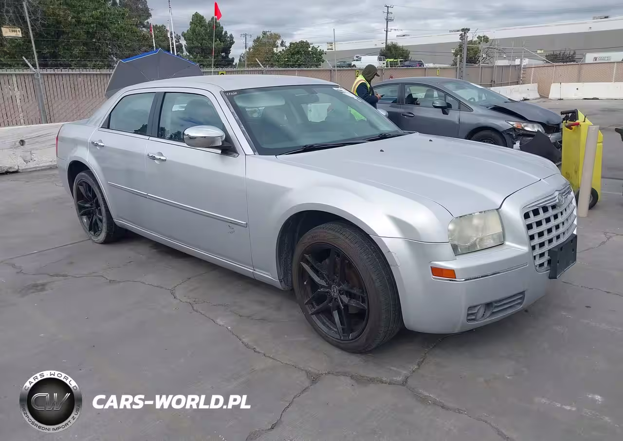 2010 Chrysler 300 Touring-Signature Series-Executive Series