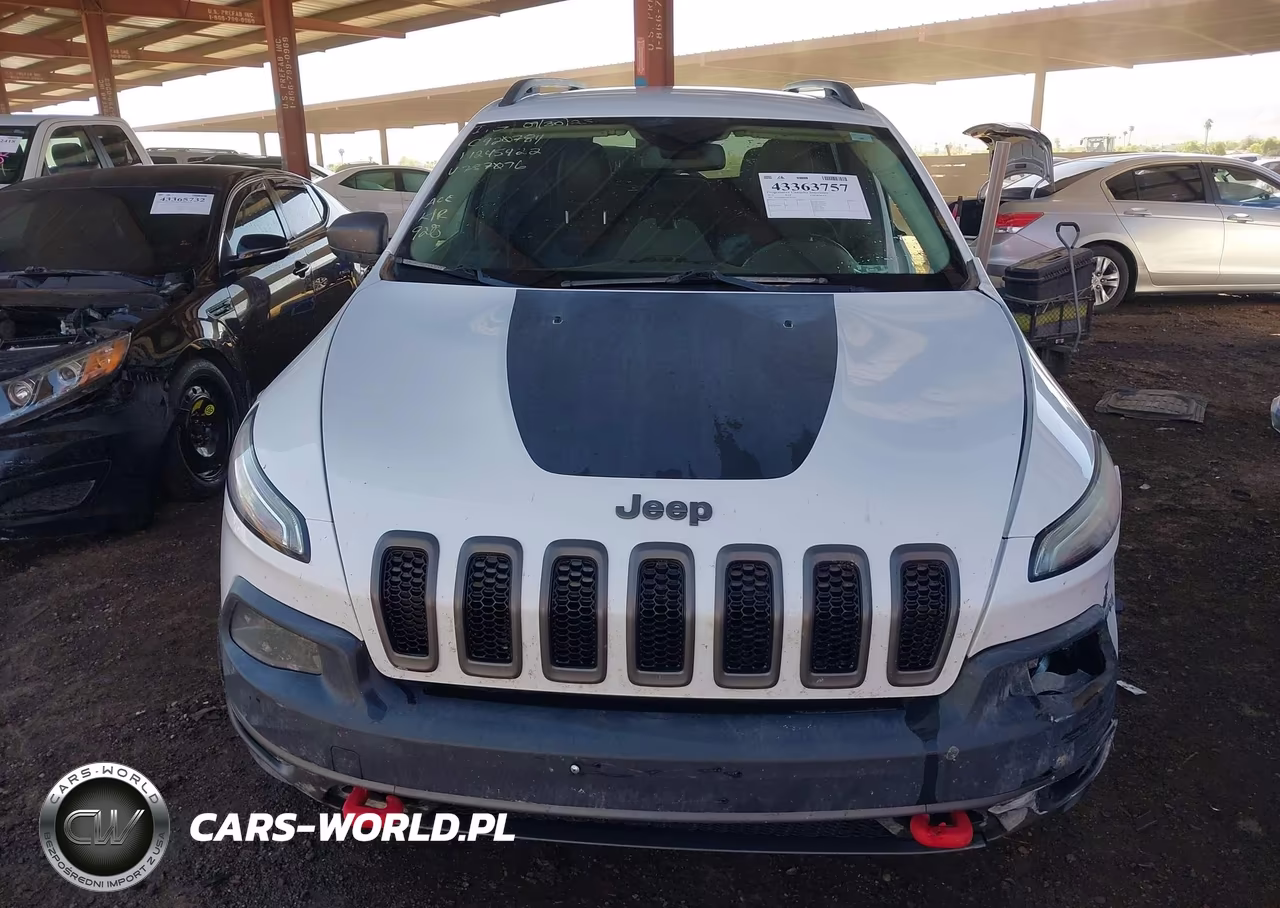 2015 Jeep Cherokee Trailhawk VIN:1C4PJMBS5FW787096 - 13