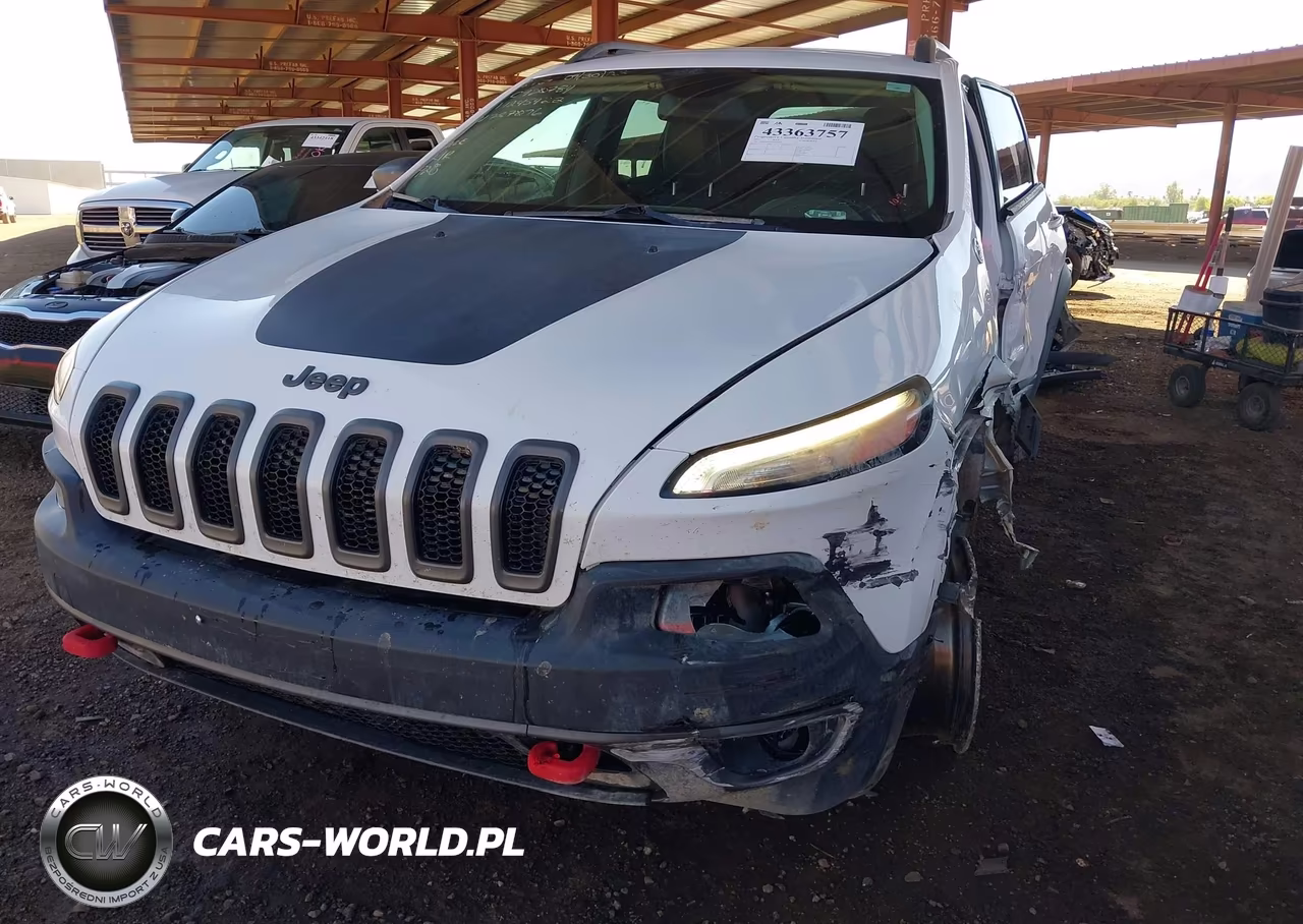 2015 Jeep Cherokee Trailhawk VIN:1C4PJMBS5FW787096 - 6