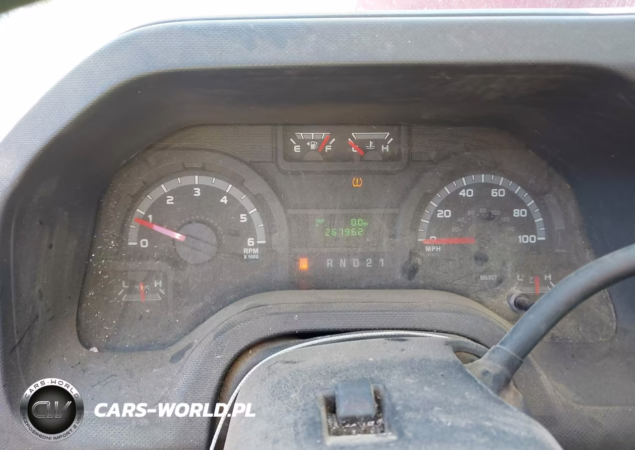 2010 Ford E-350 Super Duty Xl-Xlt VIN:1FBNE3BL7ADA83764 - 7