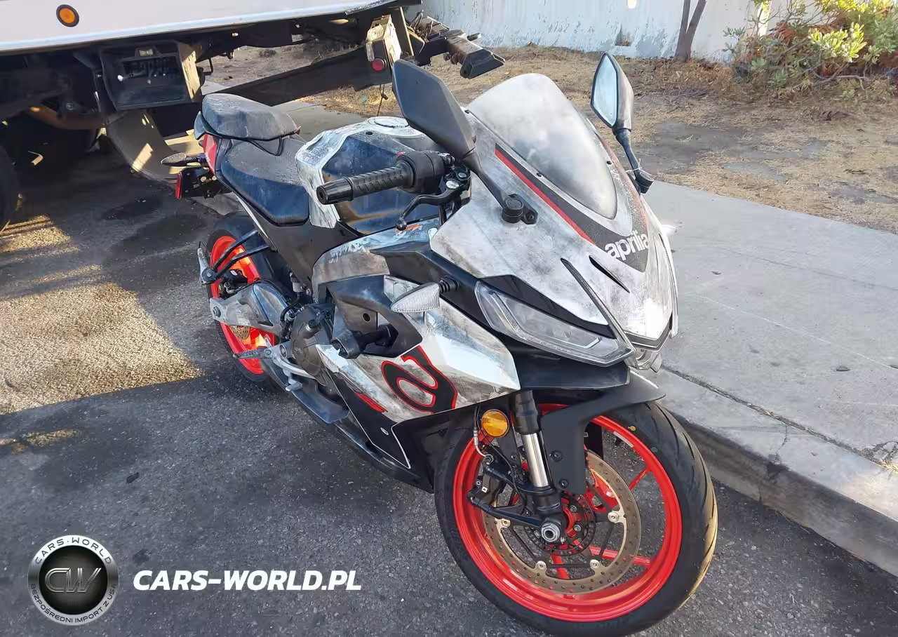 2025 Aprilia Rs 457