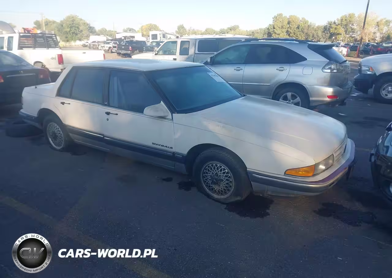 1990 Pontiac Bonneville Le