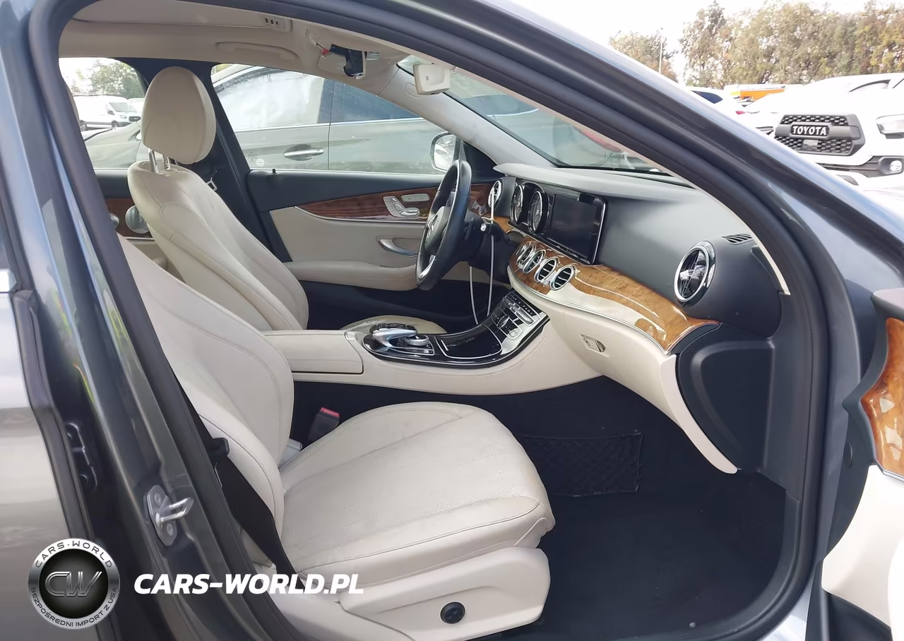 2018 Mercedes-Benz E 300 VIN:WDDZF4JB6JA316131 - 5