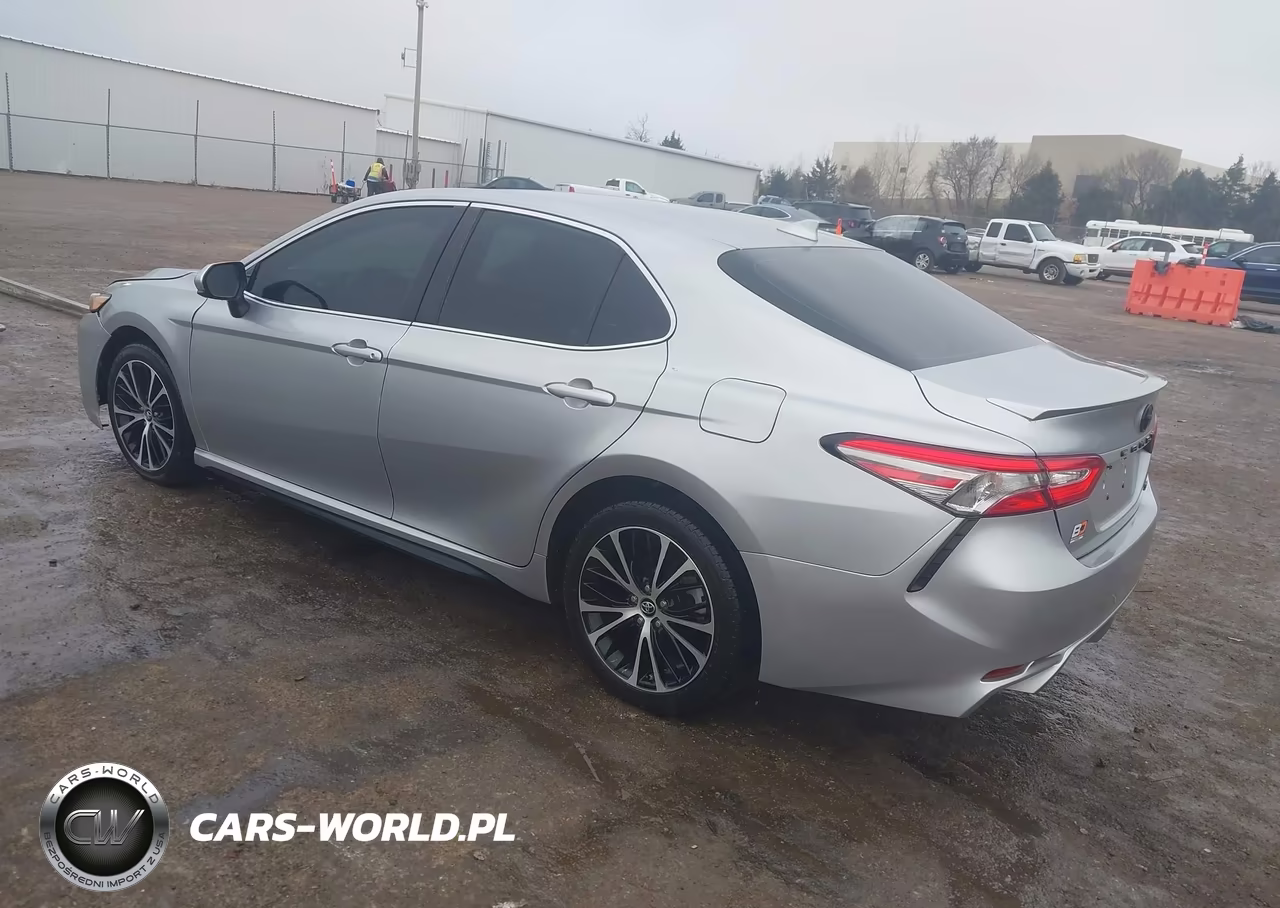 2019 Toyota Camry Se VIN:4T1B11HK2KU790202 - 3