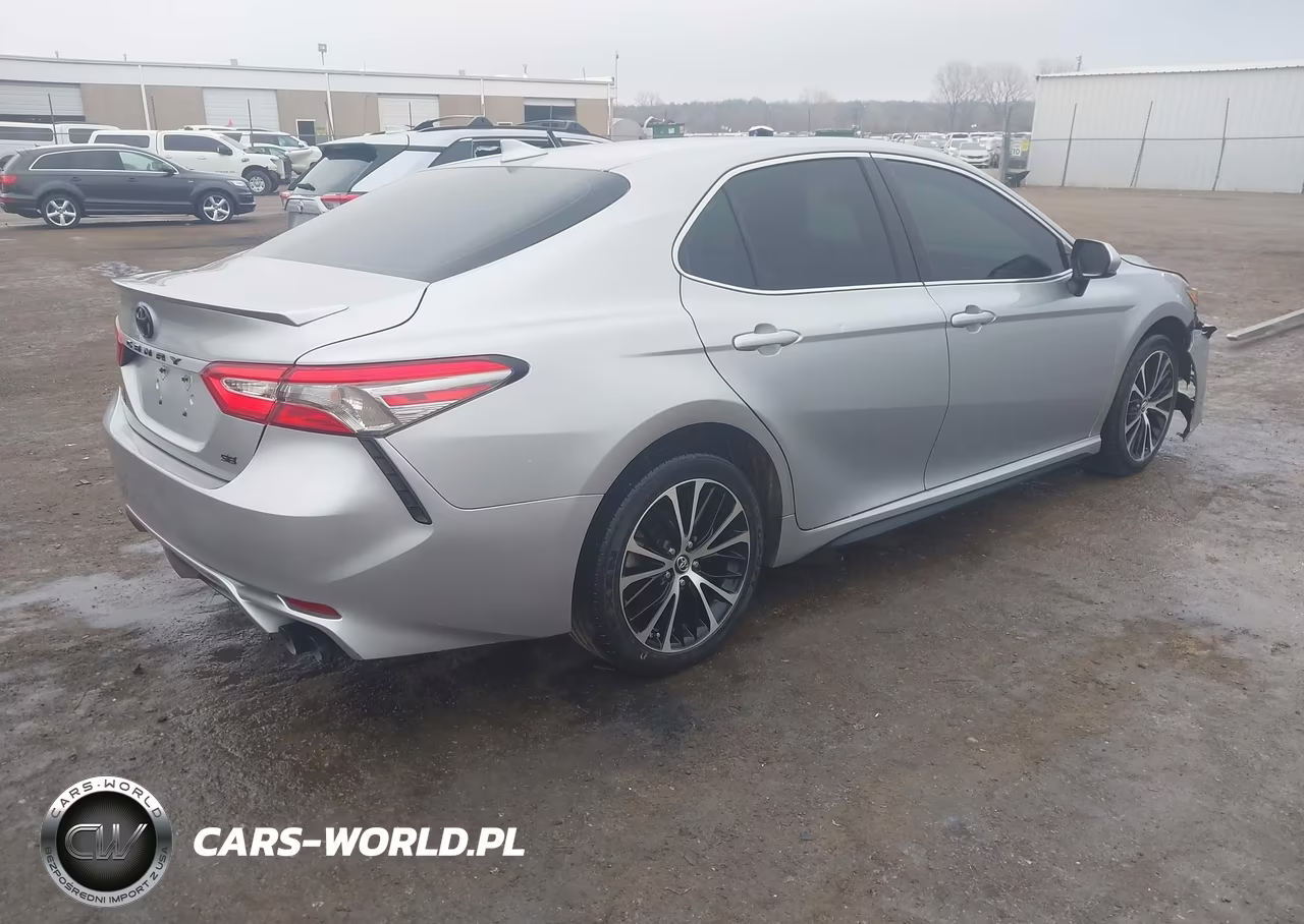 2019 Toyota Camry Se VIN:4T1B11HK2KU790202 - 4