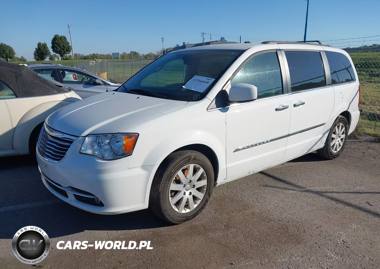 2015 Chrysler Town & Country Touring VIN:2C4RC1BG8FR618342 - 2