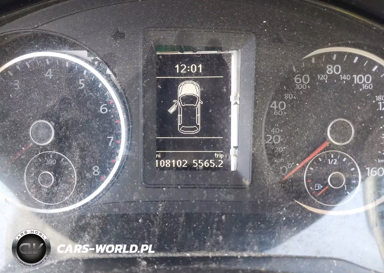 2015 Volkswagen Tiguan S VIN:WVGAV7AX7FW610991 - 15