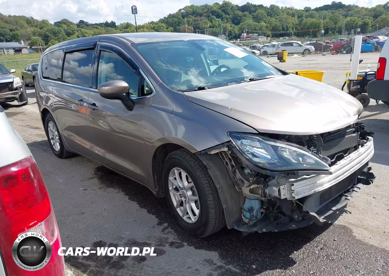 2017 Chrysler Pacifica Touring