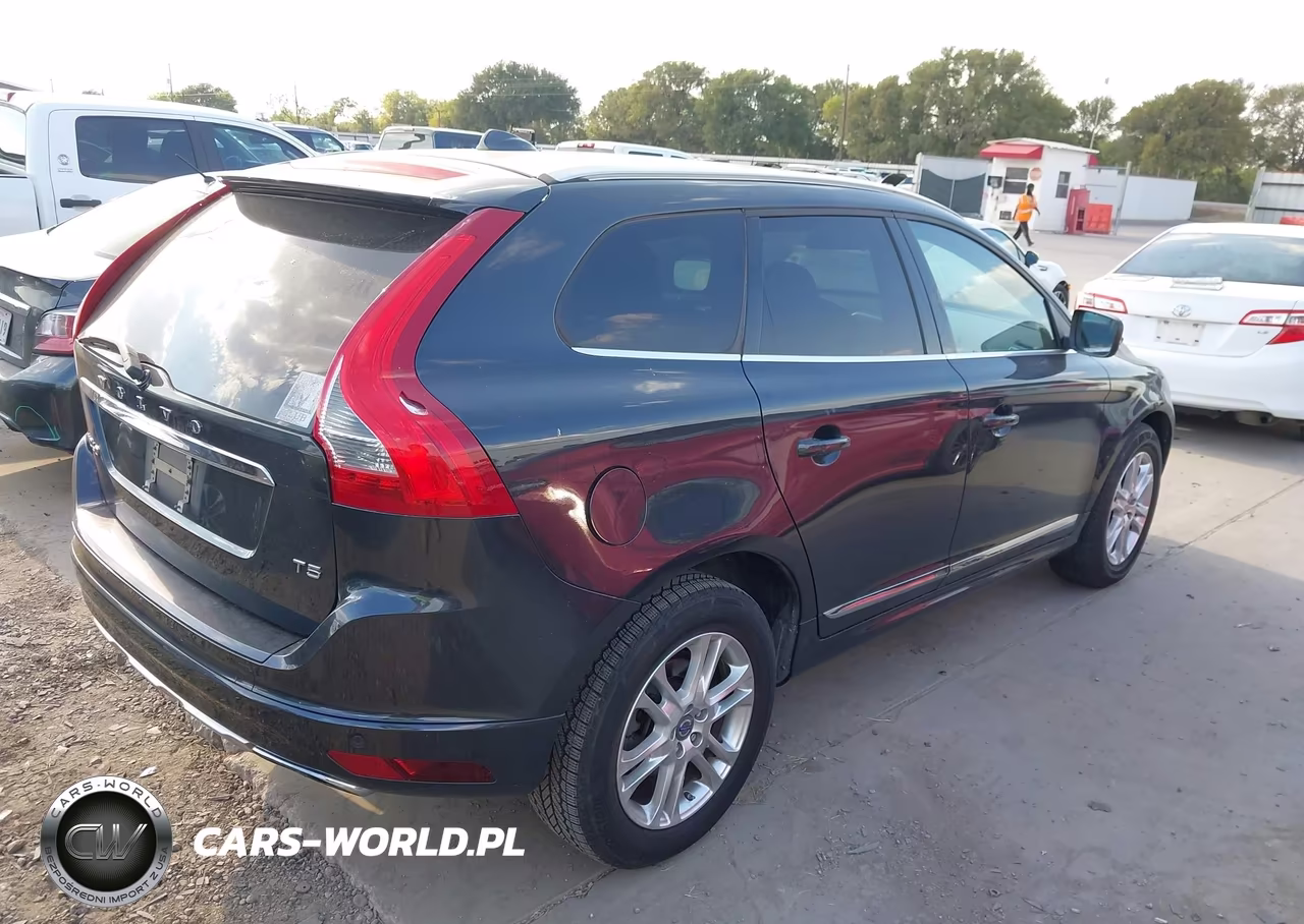 2015 Volvo Xc60 T5 Premier Plus VIN:YV440MDC2F2581332 - 4