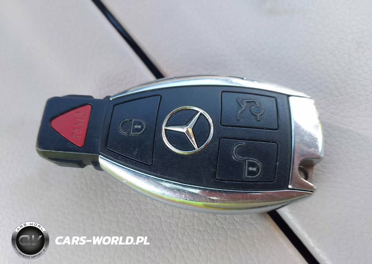 2014 Mercedes-Benz E 400 Hybrid Sport VIN:WDDHF9FB4EA822807 - 11