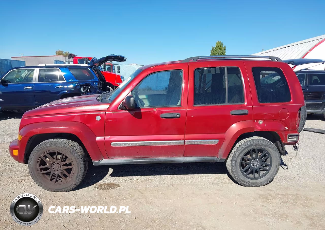 2005 Jeep Liberty Limited Edition VIN:1J4GL58K85W670564 - 15