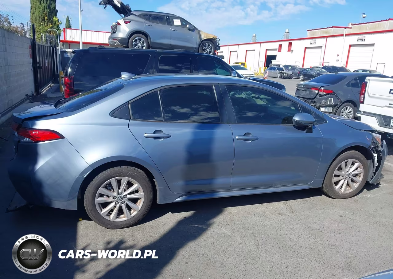 2024 Toyota Corolla Hybrid Le VIN:JTDBCMFEXR3068246 - 14