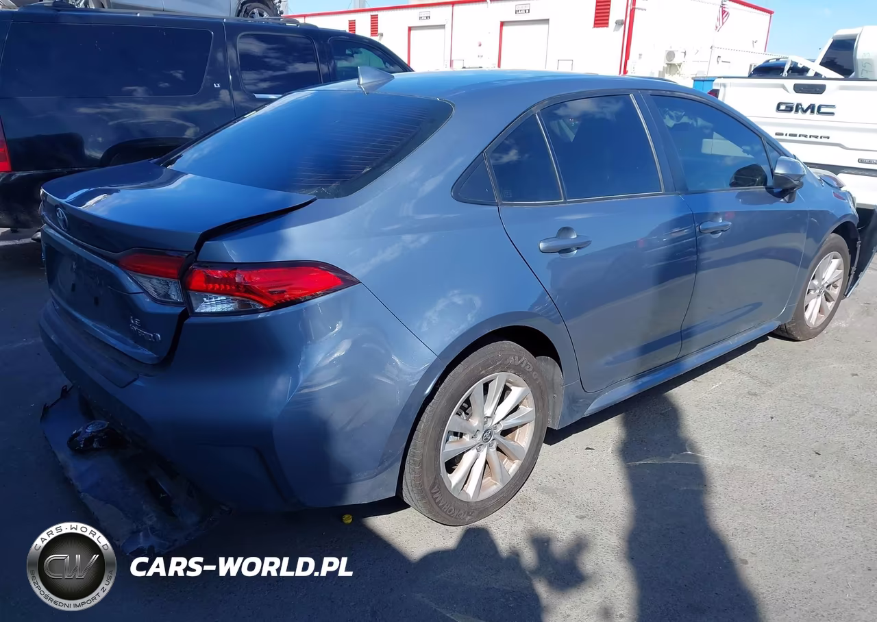 2024 Toyota Corolla Hybrid Le VIN:JTDBCMFEXR3068246 - 4
