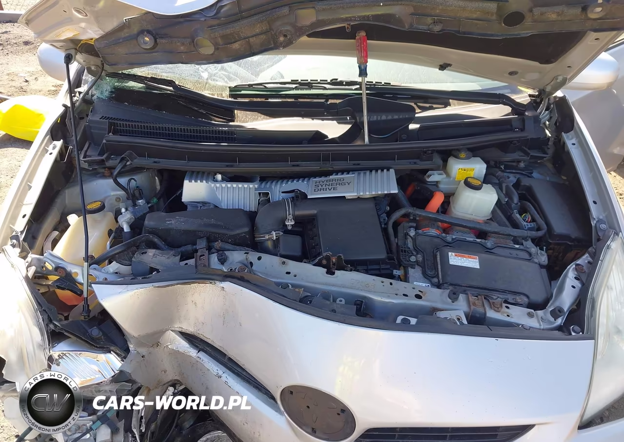 2013 Toyota Prius Two VIN:JTDKN3DU3D0345988 - 10