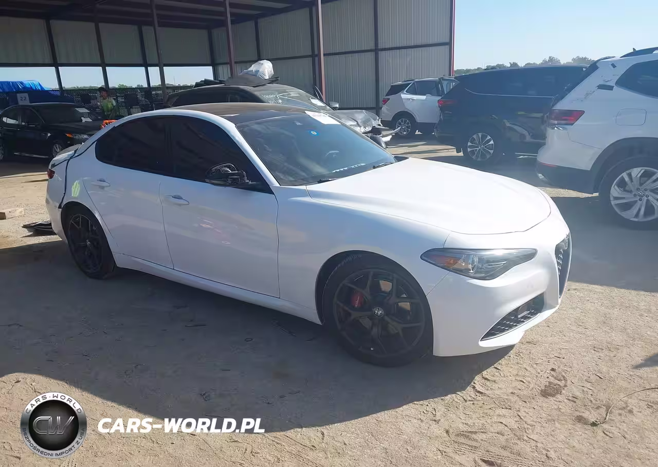 2020 Alfa Romeo Giulia Rwd