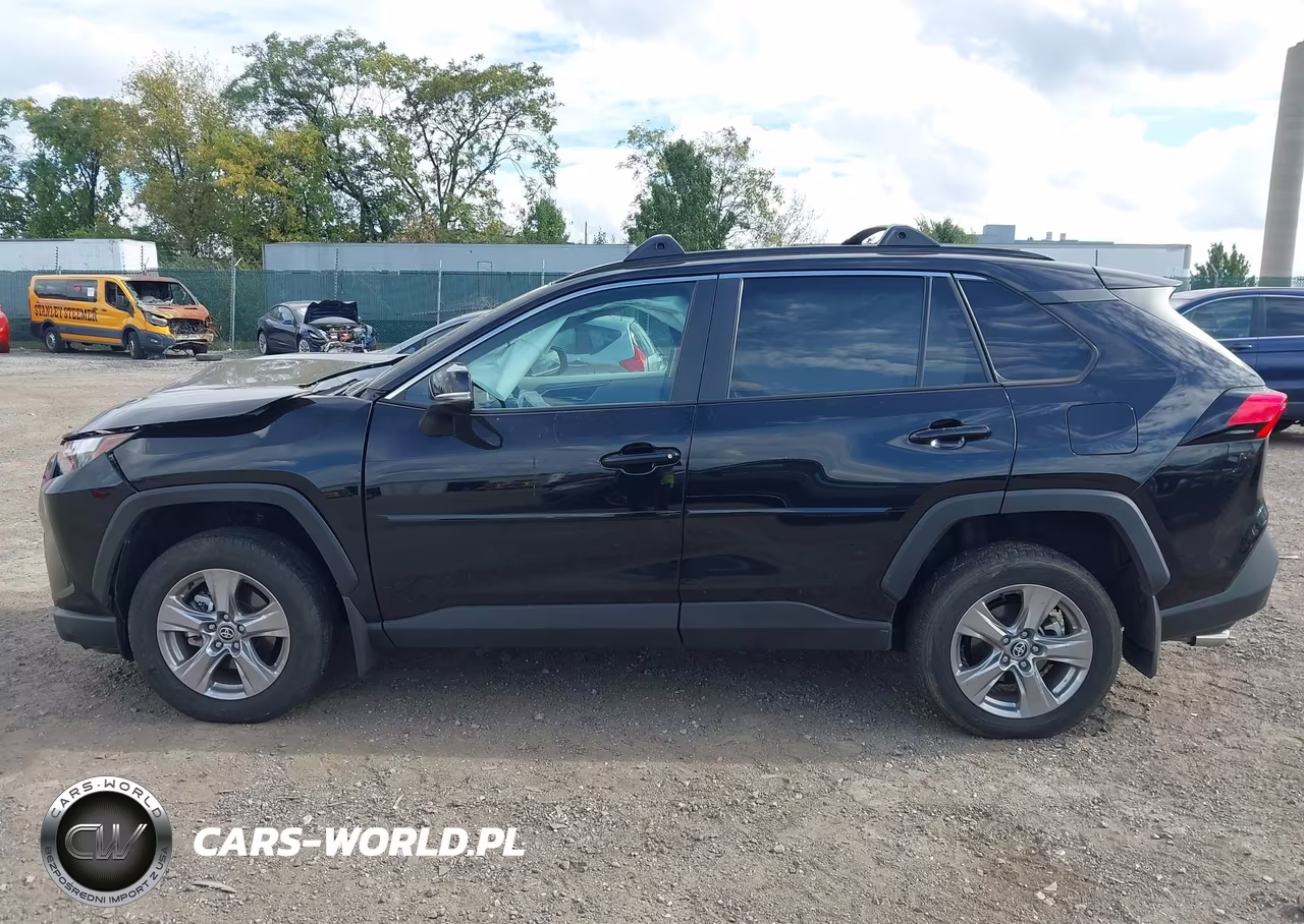 2025 Toyota Rav4 Xle VIN:2T3P1RFVXSW550307 - 14