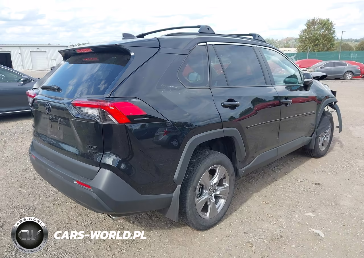 2025 Toyota Rav4 Xle VIN:2T3P1RFVXSW550307 - 4