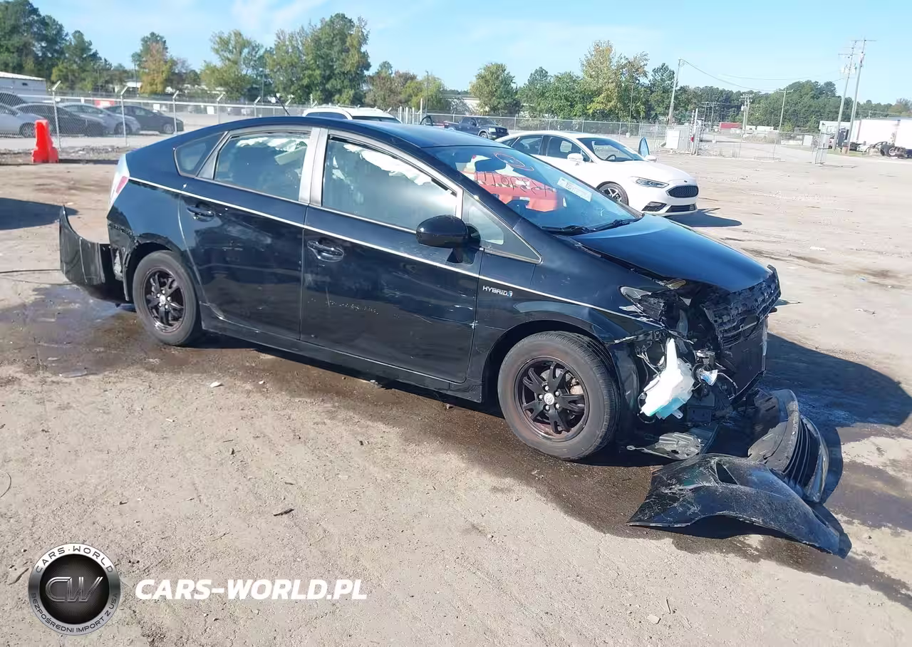 2014 Toyota Prius Three