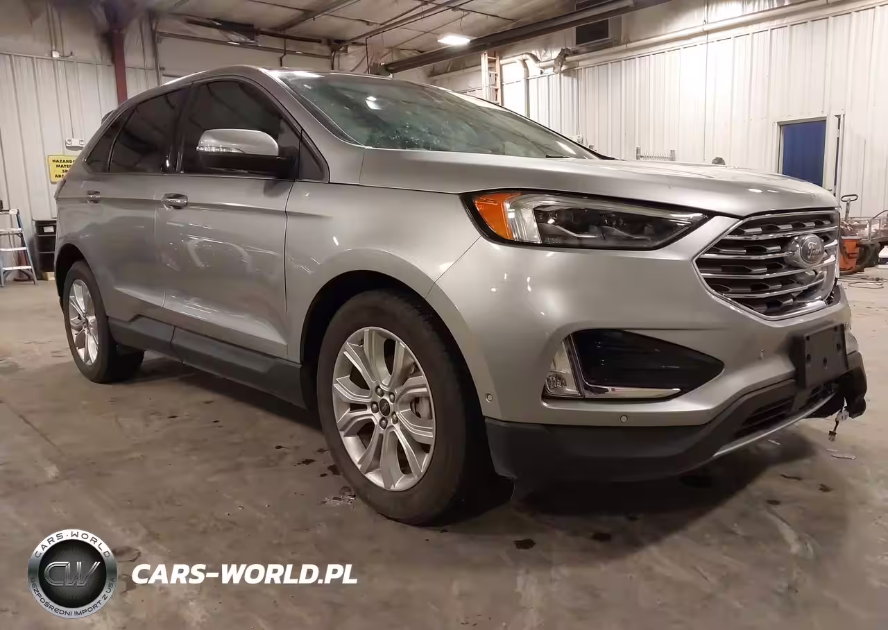 2020 Ford Edge Titanium