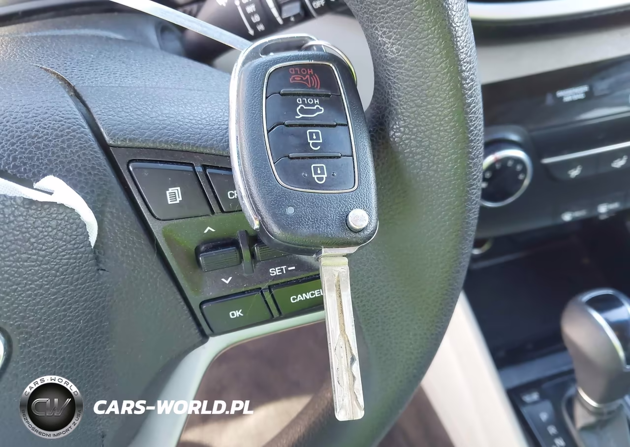 2020 Hyundai Tucson Se VIN:KM8J2CA49LU130756 - 11