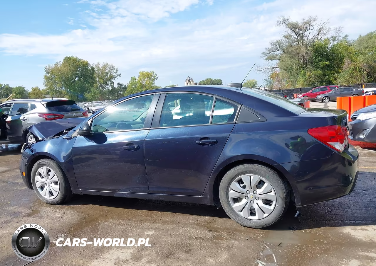 2016 Chevrolet Cruze Limited Ls Auto VIN:1G1PC5SH1G7122639 - 15