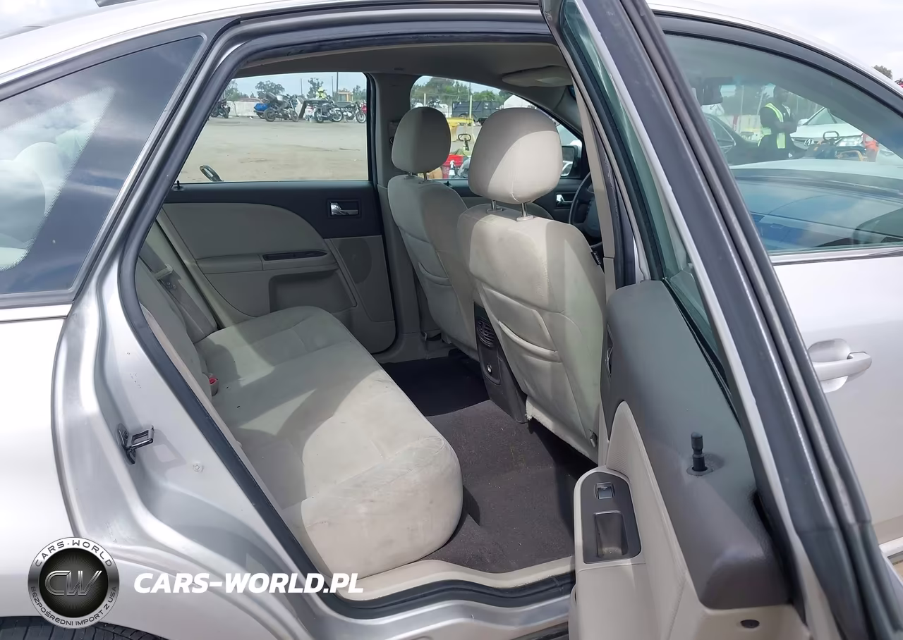 2008 Ford Taurus Sel VIN:1FAHP24W68G166587 - 8