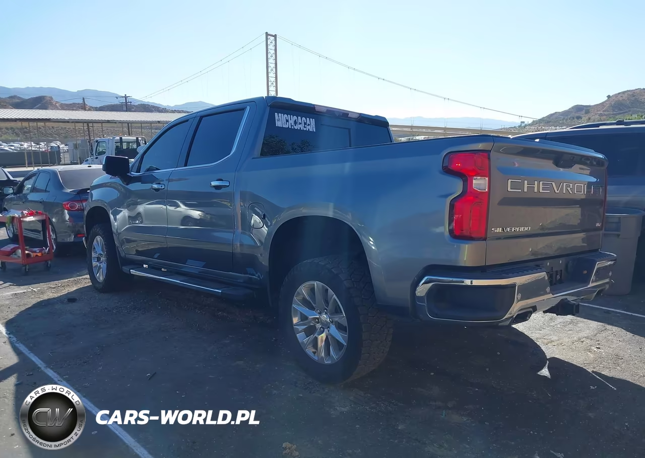 2020 Chevrolet Silverado 1500 VIN:3GCUYGED2LG329412 - 3