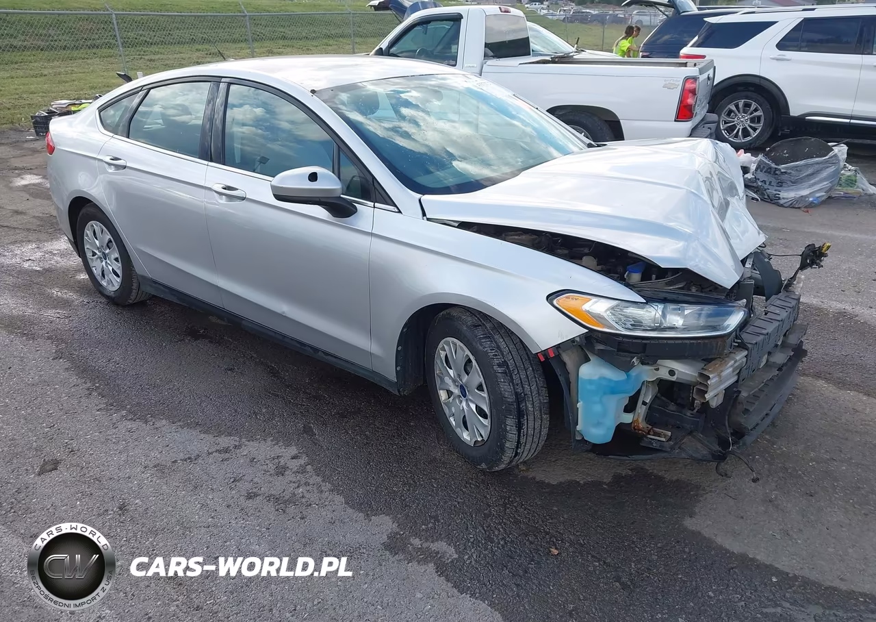 2013 Ford Fusion S