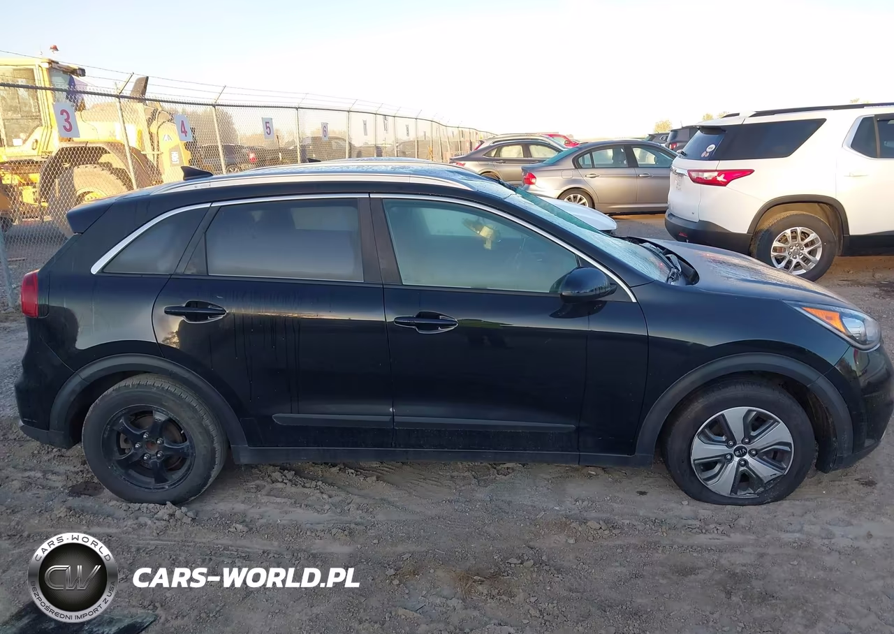 2018 Kia Niro Lx VIN:KNDCB3LCXJ5188416 - 13