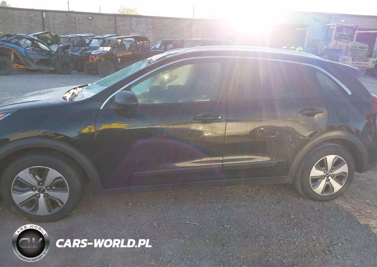 2018 Kia Niro Lx VIN:KNDCB3LCXJ5188416 - 14