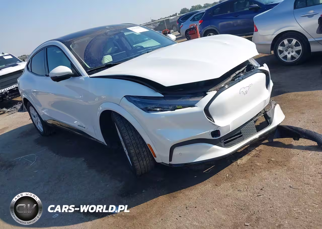 2022 Ford Mustang Mach-E Premium