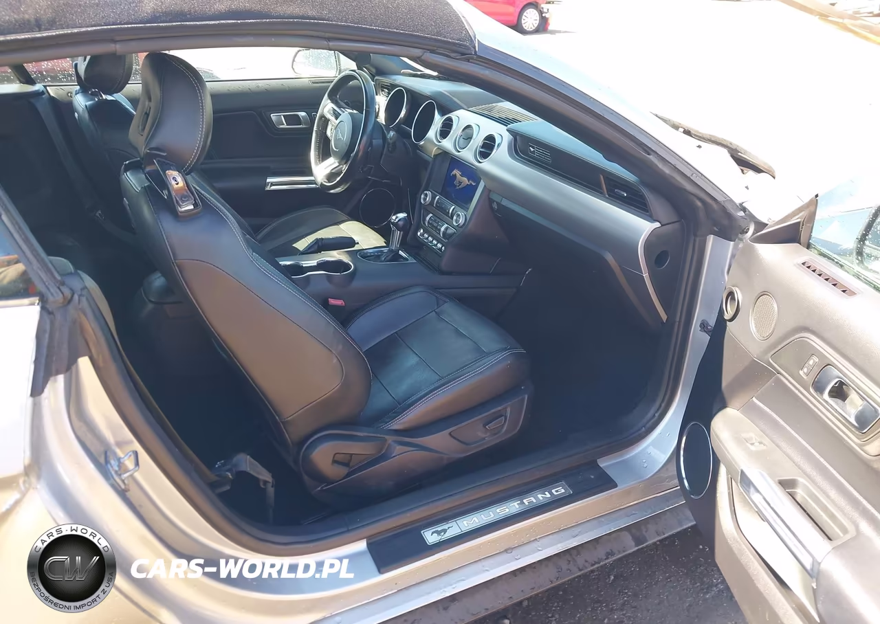 2020 Ford Mustang Ecoboost Premium VIN:1FATP8UH1L5184675 - 5