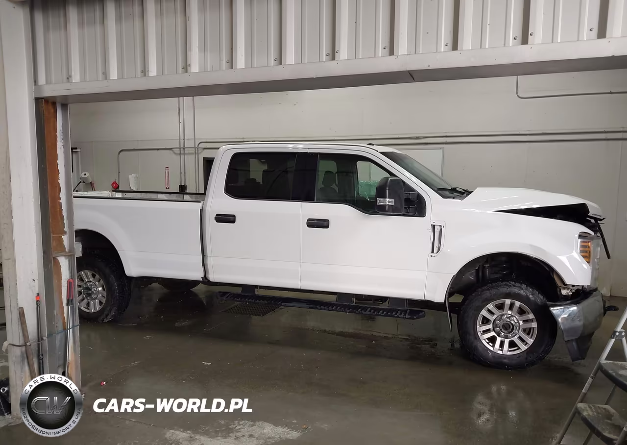 2018 Ford F-350 Xlt VIN:1FT8W3B65JEC00963 - 14