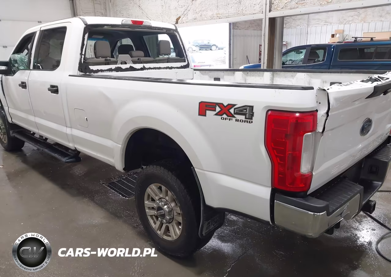 2018 Ford F-350 Xlt VIN:1FT8W3B65JEC00963 - 3