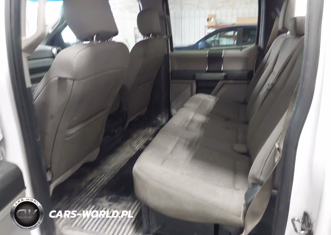 2018 Ford F-350 Xlt VIN:1FT8W3B65JEC00963 - 7
